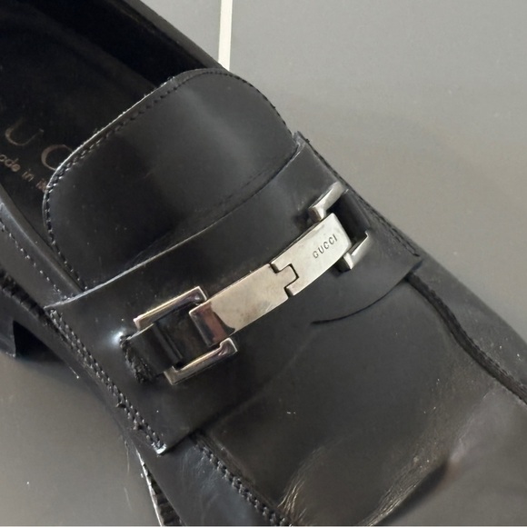 Gucci Black Leather Slip-On Loafers with Silver Horsebit main image 5